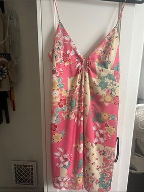 Zara Pink and Cream Floral Mini Dress